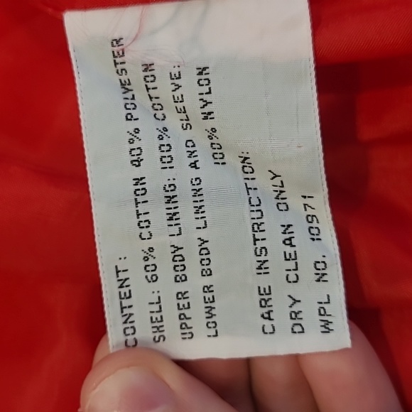 Braefair Sport Red Coat - Picture 10 of 10